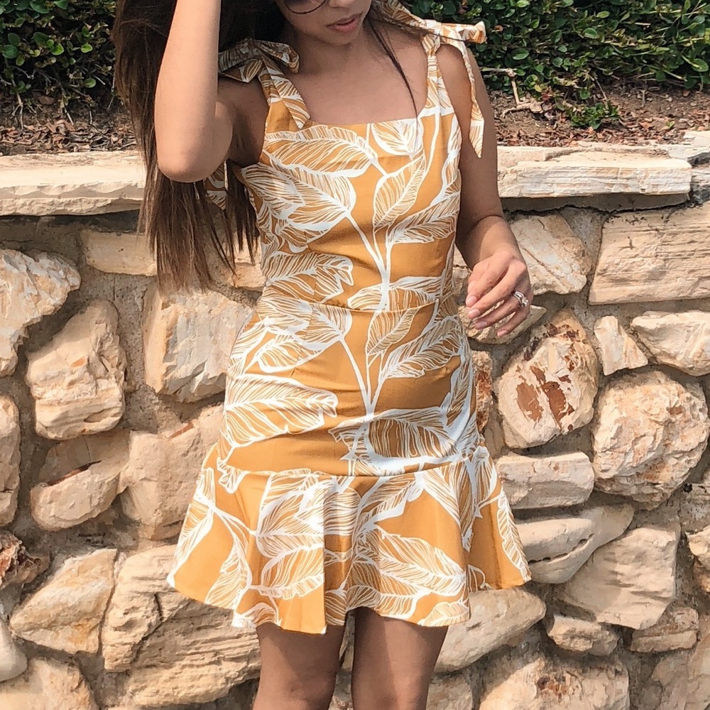 Hello print dress!